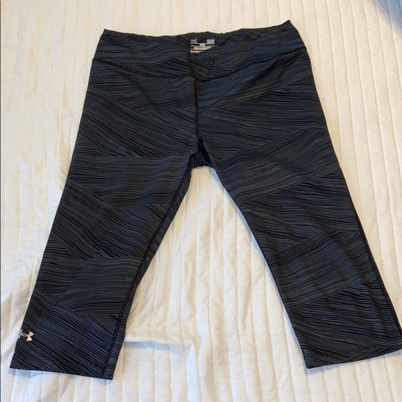 Under Armour Heat Gear Leggings - Picture 1 of 3
